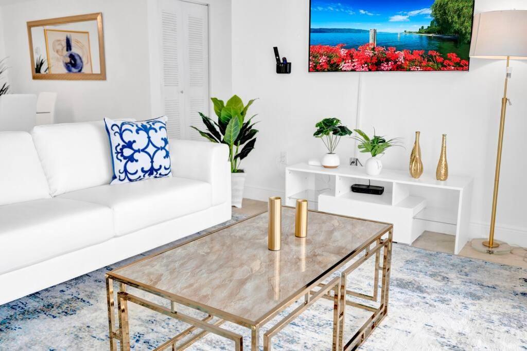 40Th Floor Priceless Unit Central Location Miami Exterior foto